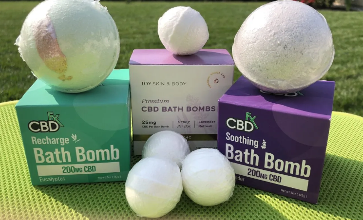 La mia esperienza con le bombe da bagno CBD