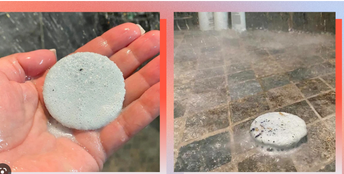 Dovresti mettere i piroscafi della doccia sotto la doccia o di lato?