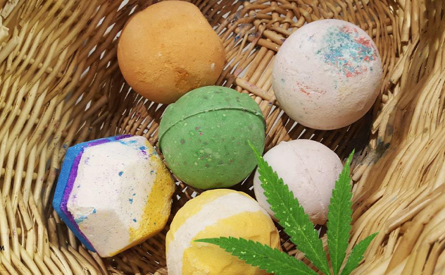 Bomba da bagno CBD: ingredienti, benefici e utilizzo