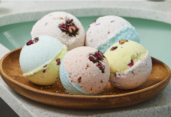 Bombe da bagno fai -da -te: ricetta e istruzioni semplici